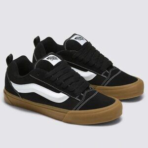 NIB - Vans Knu Skool Shoes, Black/Gum – Men’s 7 / Women’s 8.5